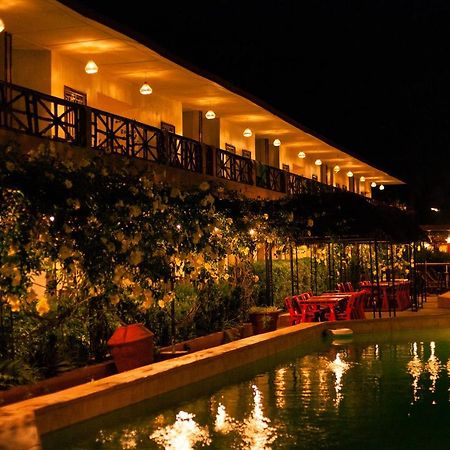 Bamboo Garden Hotel Serrekunda Esterno foto