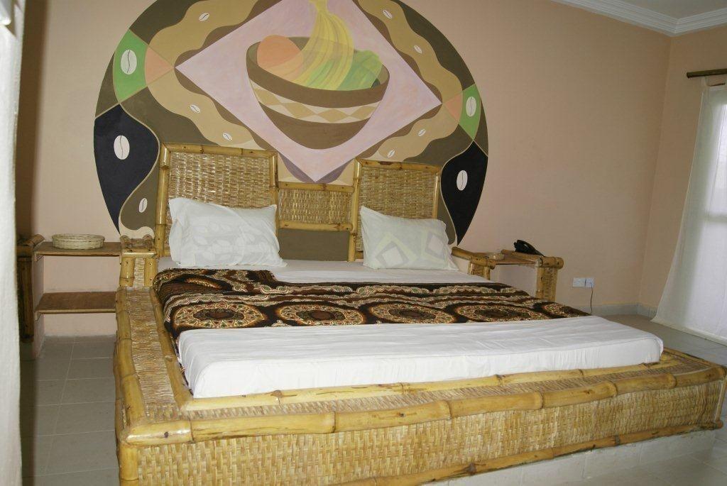Bamboo Garden Hotel Serrekunda Esterno foto